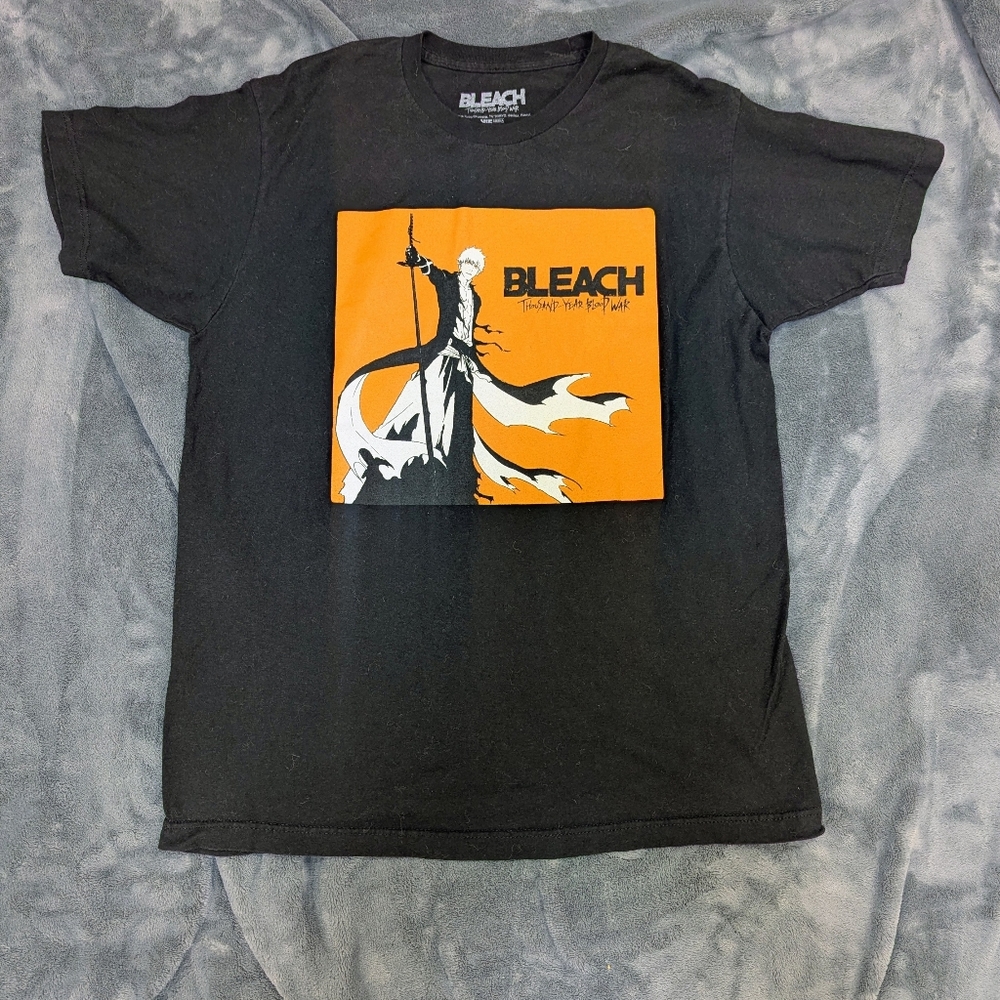 Bleach 1000 Year Blood War Ichigo Key Art Crew Neck Short Sleeve Men's Black T-s